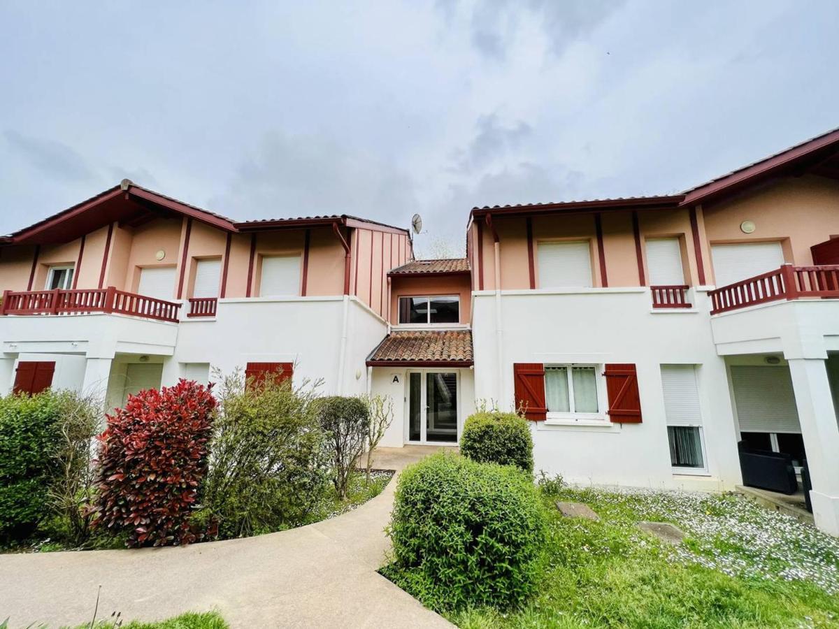 Appartement F2 A Cambo-Les-Bains Avec Piscine, Proche Thermes, Terrasse Et Parking - Fr-1-495-36 Zewnętrze zdjęcie
