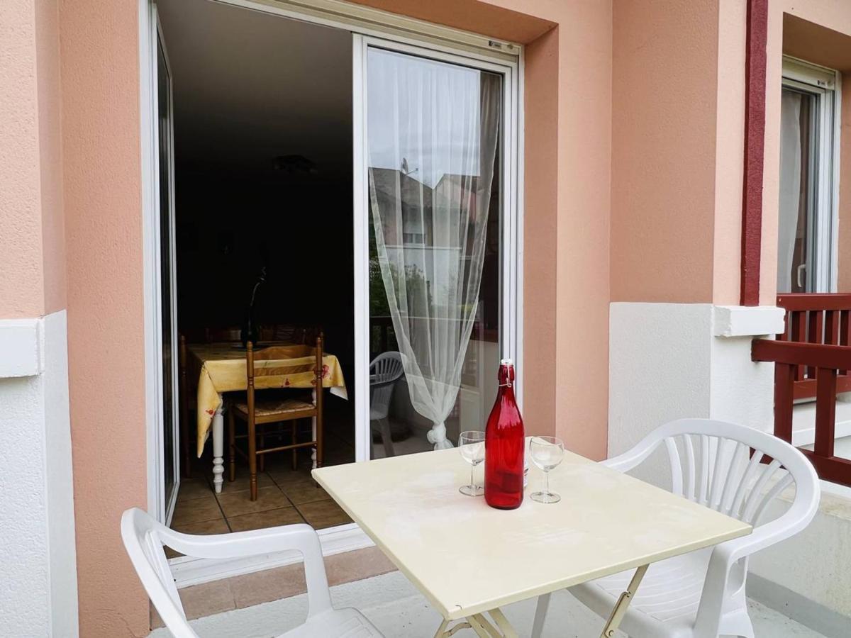 Appartement F2 A Cambo-Les-Bains Avec Piscine, Proche Thermes, Terrasse Et Parking - Fr-1-495-36 Zewnętrze zdjęcie