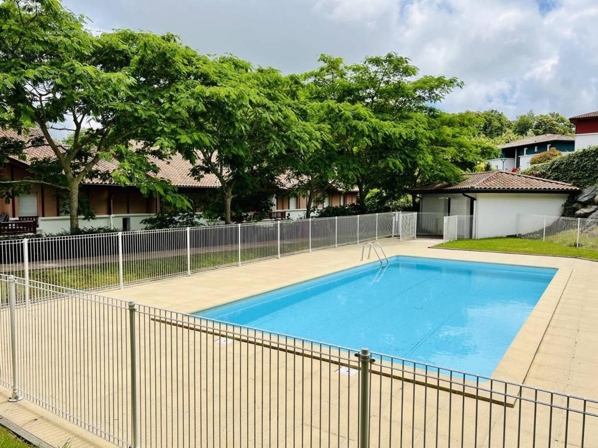 Appartement F2 A Cambo-Les-Bains Avec Piscine, Proche Thermes, Terrasse Et Parking - Fr-1-495-36 Zewnętrze zdjęcie